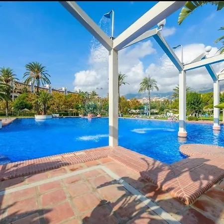 Апартаменты Benalbeach Vistas Al Mar *