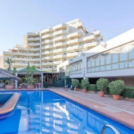 Benalbeach Vistas Al Mar * Бенальмадена